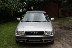 Audi 80 sprzedam szary 138 KM nieuszkodzony ABS Welurowa 3300 PLN cena do negocjacji Czernin