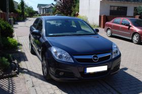 Opel Vectra 2007 r sprzedam od pierwszego właściciela alarm nieuszkodzony 37000 PLN cena do negocjacji