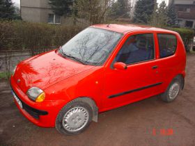 Fiat Seicento sprzedam czerwony 3-drzwiowy 54 KM kupiony w polskim salonie 4500 PLN w Rybniku