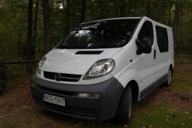 Opel Vivaro 1.9 l sprzedam nieuszkodzony diesel ABS 20500 PLN cena do negocjacji Furgon Ostróda