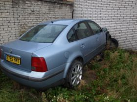Volkswagen Passat Sedan sprzedam na części 100 PLN cena do negocjacji w Warszawie