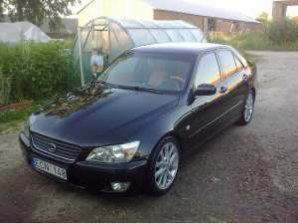 Lexus IS200 